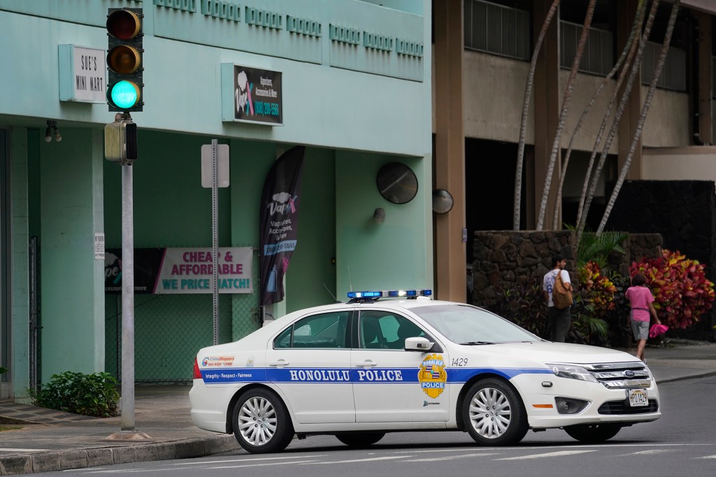 A Honolulu Police Department cruiser is photographed Thursday, Nov. 30, 2023, in Honolulu. (Kevin Fujii/Civil Beat/2023)