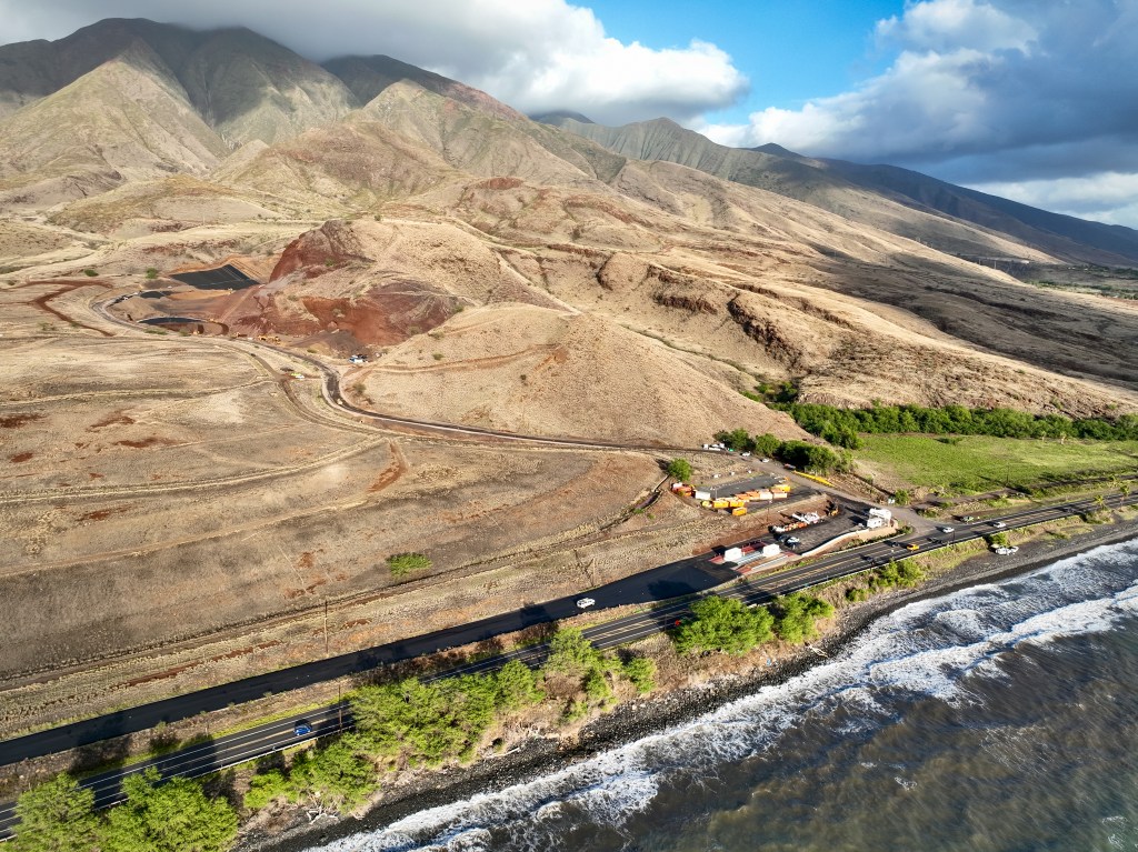 Construction crews were preparing the temporary dump site in Olowalu for the estimated 400,000 tons of debris and toxic ash from the Aug. 8 wildfire in Lahaina, Thursday. (Nathan Eagle/Civil Beat/2024)