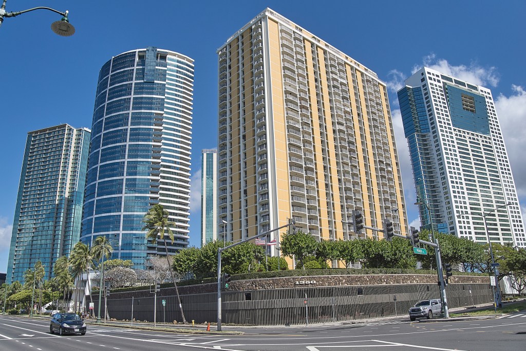 The developing skyline of Kakaako is beginning to look something like that of Singapore except that Singapore has had almost 60 years since it’s independence from Great Britain and now boasts one of the most business friendly markets anywhere in the world.(David Croxford/Civil Beat/2024)