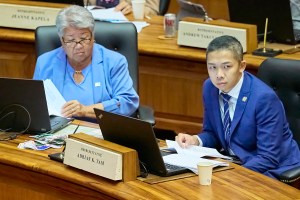 Members of the House debate the bills that came before them in this final session before the season ends, photographed May 1st, 2024. (David Croxford/Civil Beat/2024)