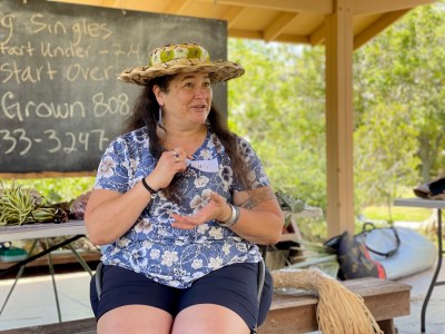 Maui Fire Survivor Picks Up Belongings From Hotel After Being Kicked Out
