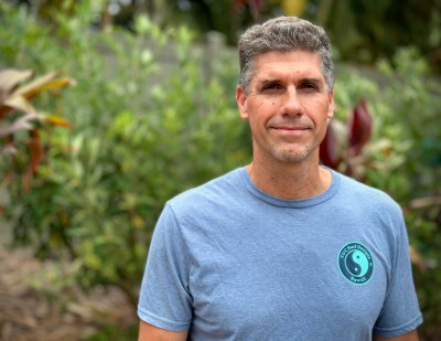 Maui County Planning Commission member Mark Deakos. (Nathan Eagle/Civil Beat/2024)