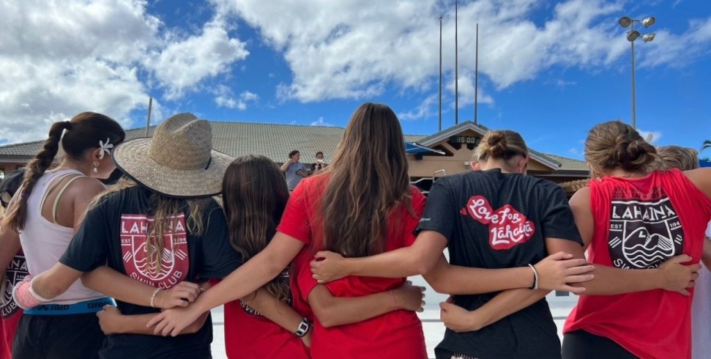 Members of the Lahaina Swim Club volunteered to clean up the pool where they train. (courtesy: Lindsey Stafford)