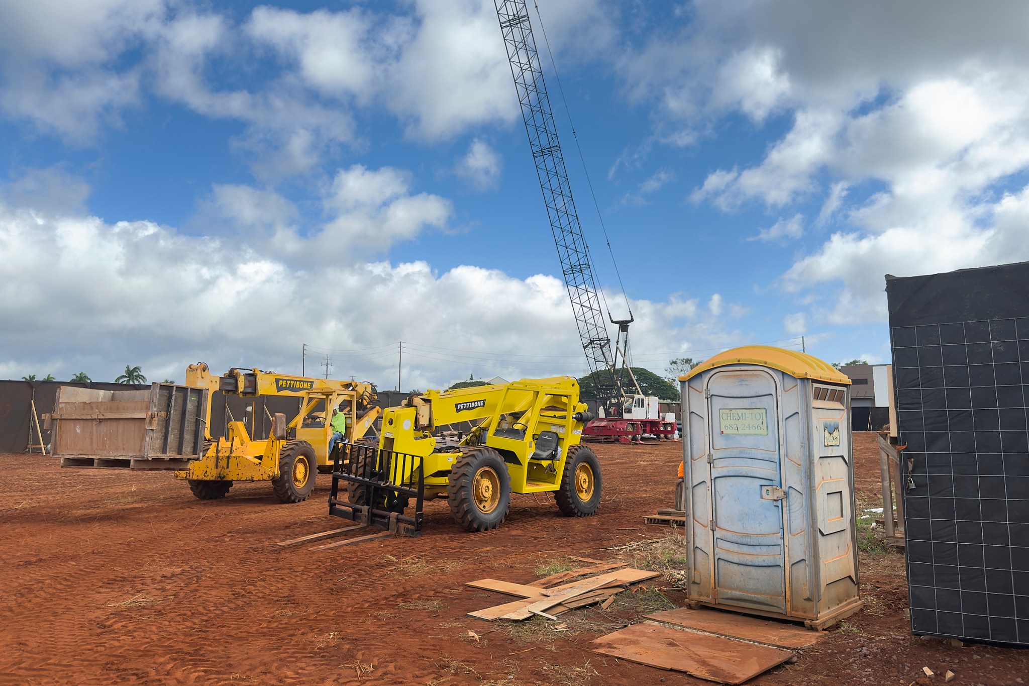 Construction is getting underway on the second part of the new affordable living complex Koa Vista, in Koa Ridge in Waipio (David Croxford/Civil Beat/2024)