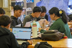 Achievement Gap in STEM Widens Between Girls and Boys in Hawaiʻi Schools