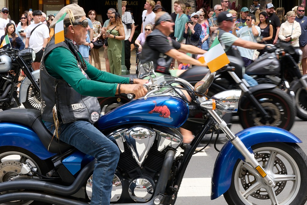 The Friends of St. Patrick’s Day 58th Waikiki Parade attracted several forms of local transportation including Motorcycle Club enthusiasts showing off their rides. (David Croxford/Civil Beat/2025)