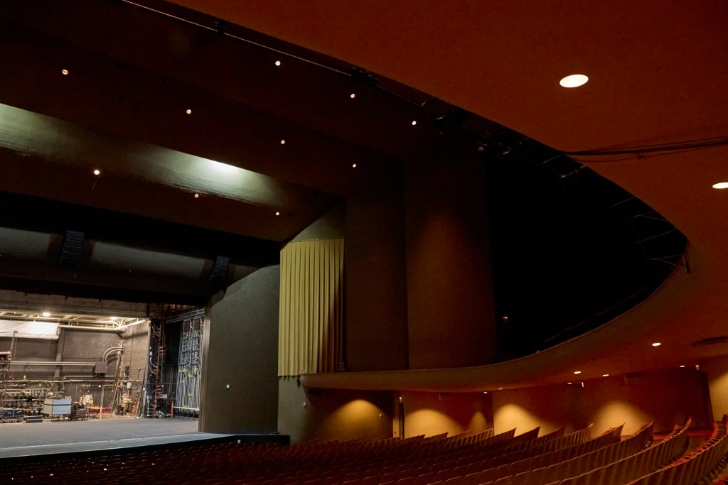 At a tour of the newly renovated Blaisdell Concert Hall local press agencies were shown both behind the scenes renovations as well as those in the front of the house. Bathrooms and dressing rooms have all be updated as have the lighting and the equipment that allows manipulation and changes of scenery during presentations. All to the tune of $10m (David Croxford/Civil Beat/2025)