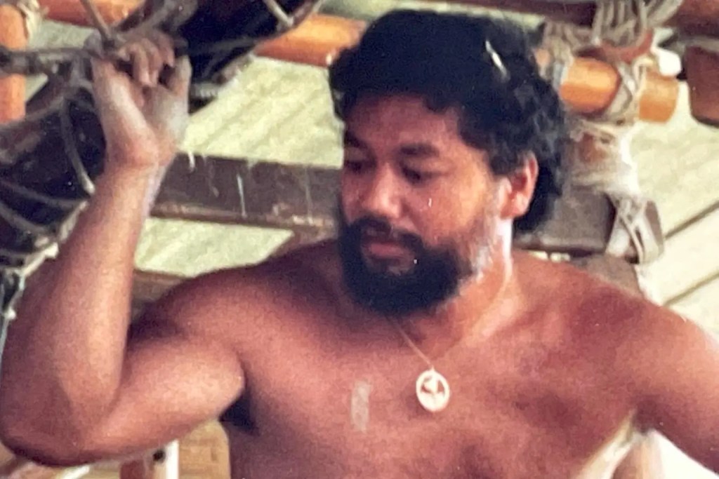 Solomon Kahoʻohalahala holds a rope on Hōkūleʻa during a sail from Tahiti to Marquesas in 1987. The sail was called Hōkūleʻa’s “Voyage of Re-discovery.” Courtesy of Solomon Kahoʻohalahala