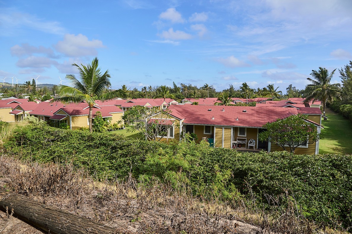 At Kahuku Hauoli Hale, the Honolulu City and County owned small development provides only one way in and one way out of the Development that houses mostly seniors. Should there be any kind of disaster residents could suffer untold tragedy because of a lack of egress in emergency. (David Croxford/Civil Beat/2025)