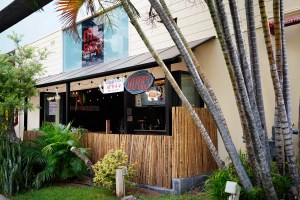Waikīkī Restaurant War Reveals Gaps In Hawaiʻi Business Protections