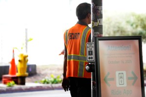 Disgraced Cops And Ex-Felons Are Among Hawaiʻi’s Licensed Security Guards