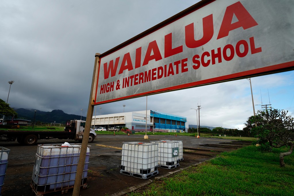 Waialua High & Intermediate School parking lot remains empty Monday, March 23, 2026, in Waialua. The second Kona low storm prevents students from returning to campus after many were flooded. (Kevin Fujii/Civil Beat/2026)