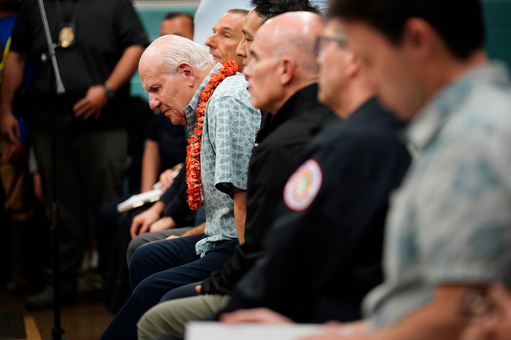 Mayor Rick Blangiadi stares at the floor after a confrontation with Waialua community leader Levi Rita during a North Shore community board meeting at Waialua Elementary Tuesday, March 24, 2026, in Waialua. (Kevin Fujii/Civil Beat/2026)