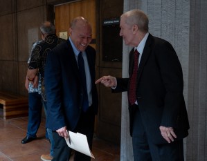 Senate Panel Narrowly Approves Chief Justice Nominee