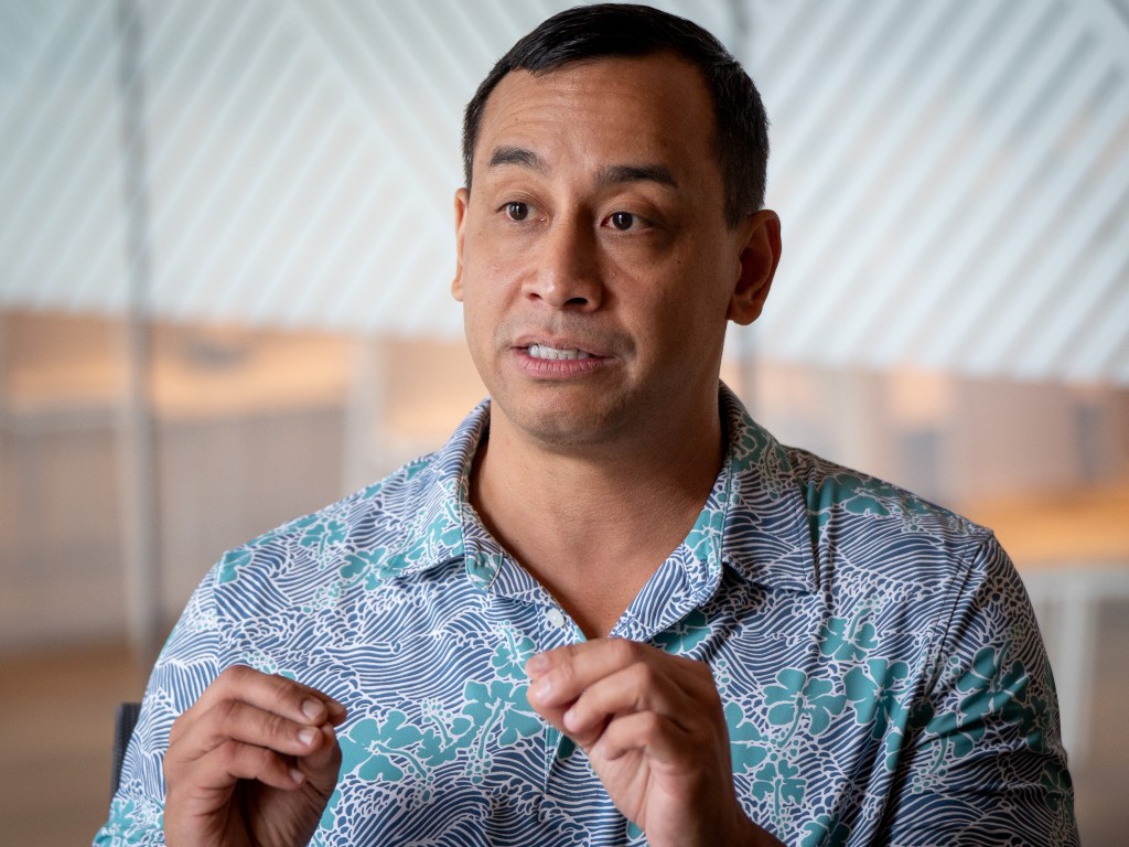 HPD chief candidate Mike Lambert discusses policing philosophy and specifics during a visit to Civil Beat in Kaimukī May 12, 2026. (Craig Fujii/Civil Beat/2026)