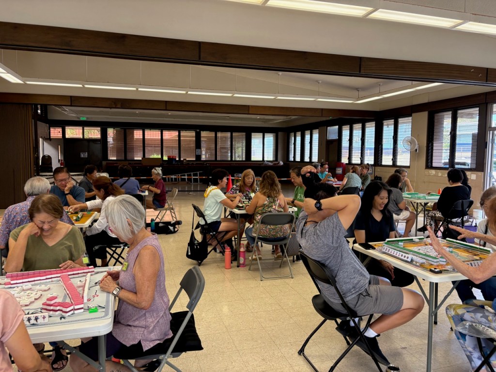 Popular Mahjong classes at Kilauea District Park (Denby Fawcett/Civil Beat/2026)