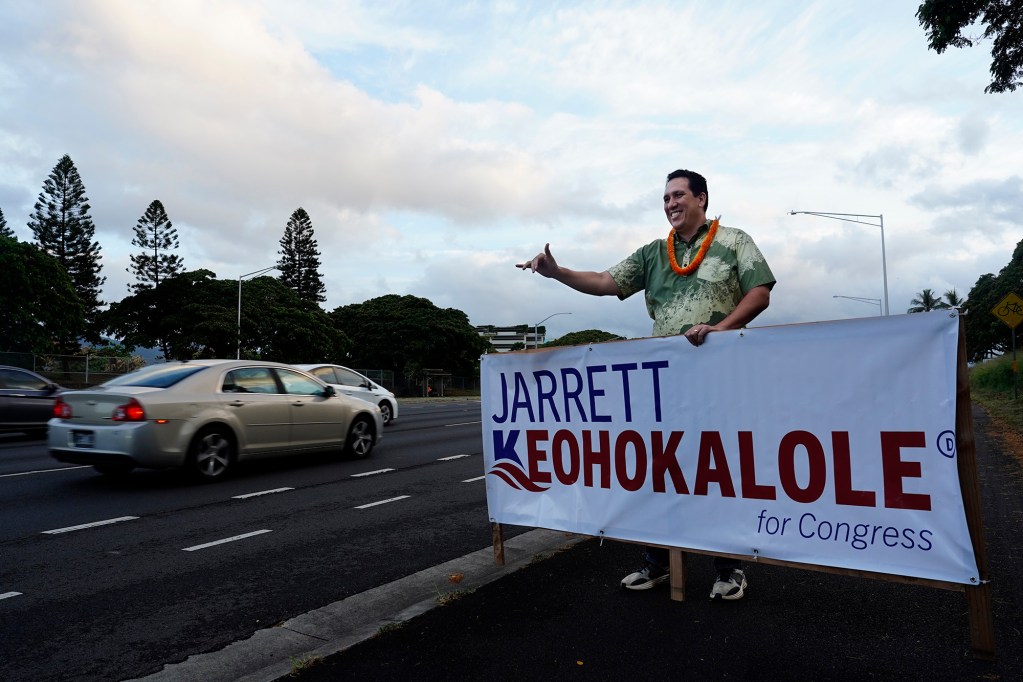 Contrasting Campaign Styles Mark Race For 1st Congressional District